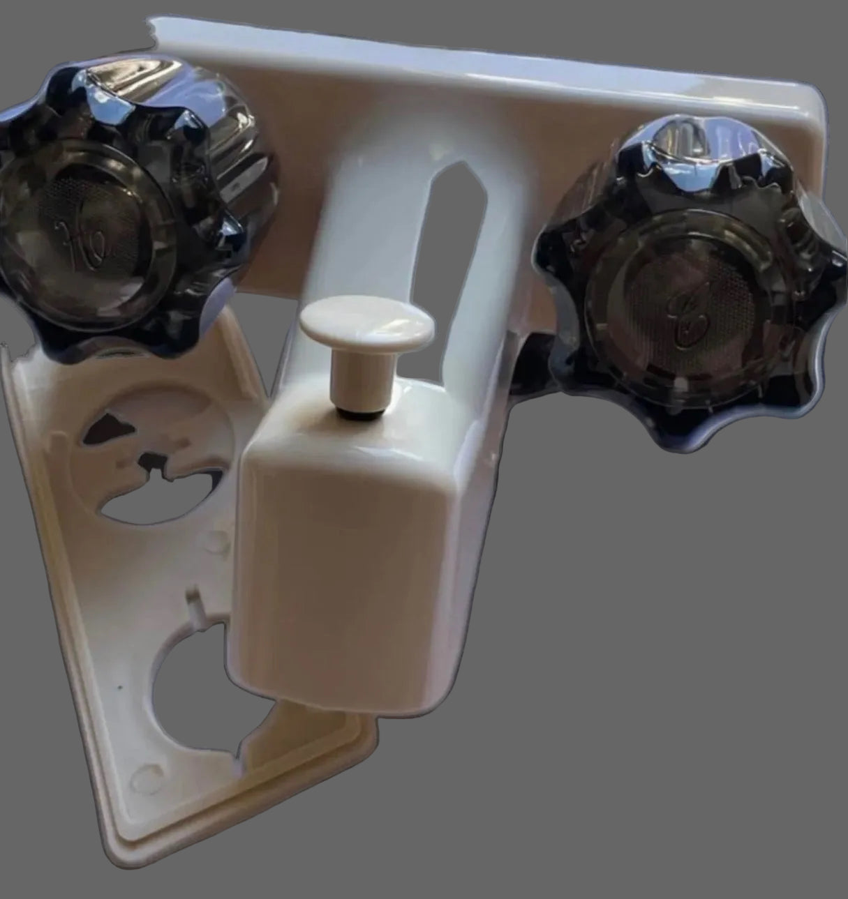 Bath/shower faucet